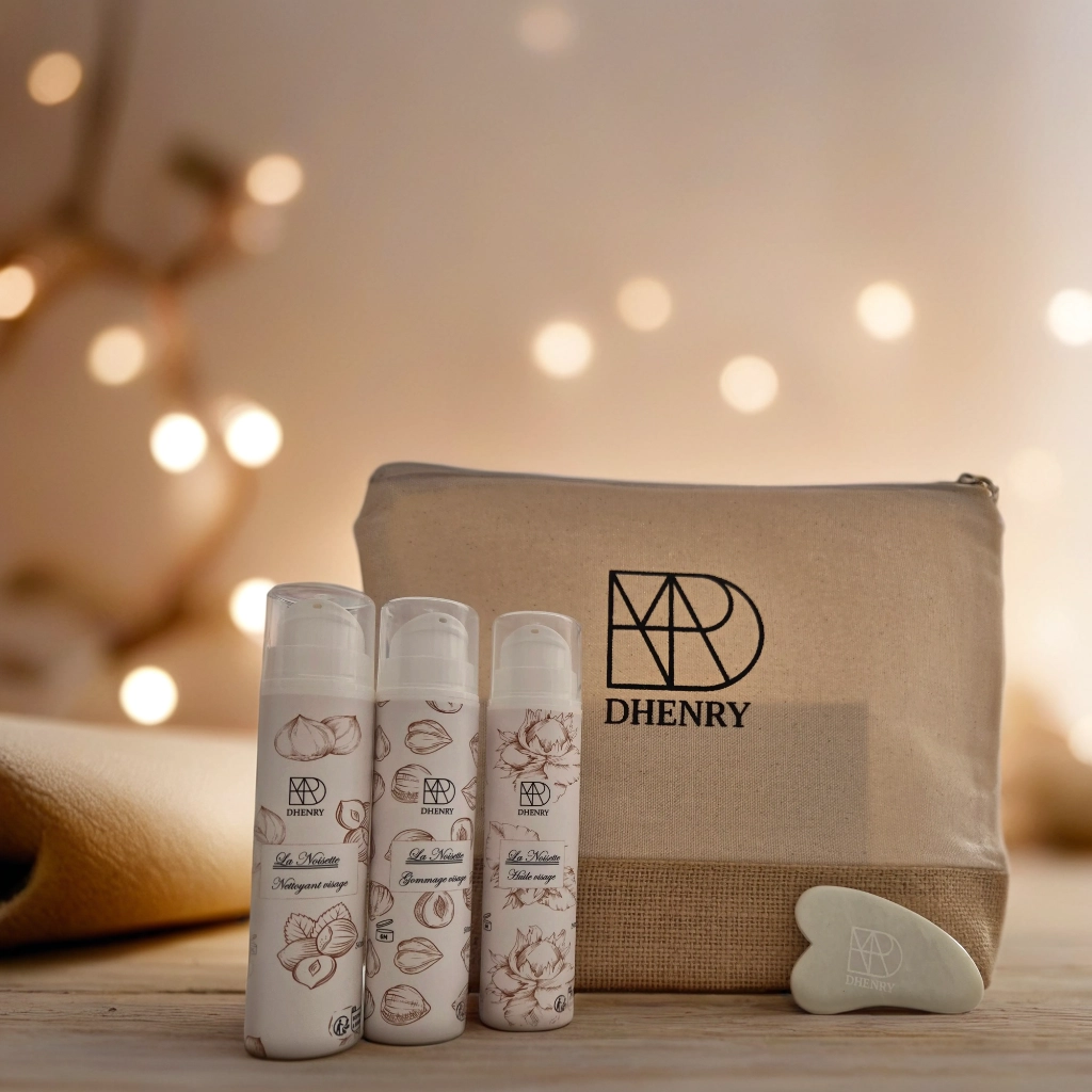 Cadeau spécial Noël : La gamme noisette, la gua sha et la pochette